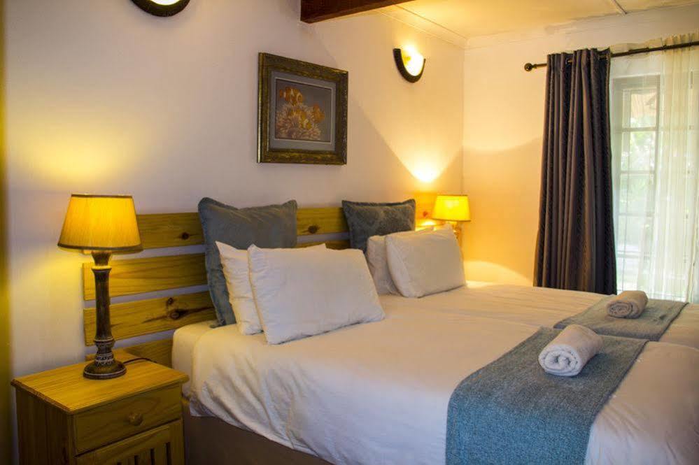 Hotel Aristo Manor Richards Bay Exteriér fotografie
